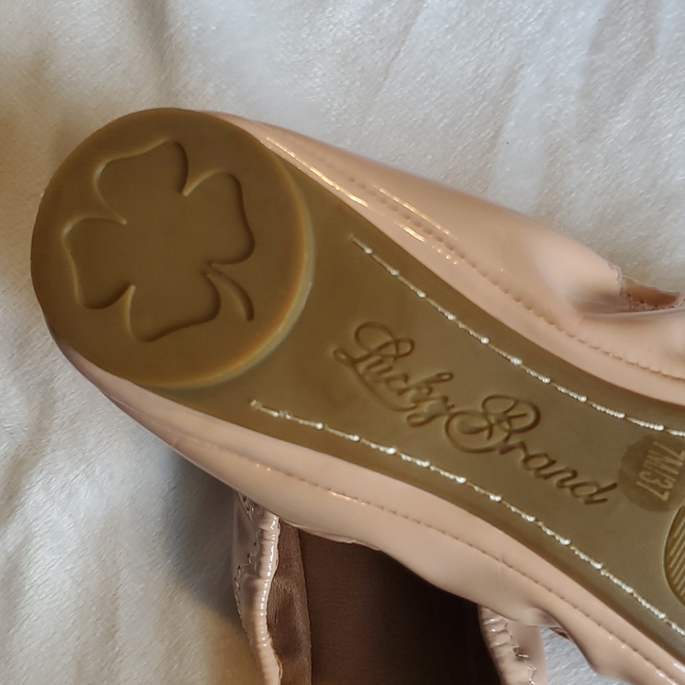 Lucky Brand Women's Size 7 Blush Pink Flat Shoes - Picture 6 of 8